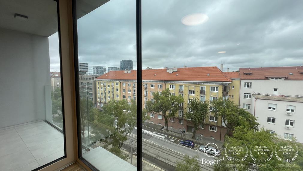 BOSEN | Priestranný 2 izb.byt v projekte VAJNORSKA 21, Bratislava centrum, Budyšínska