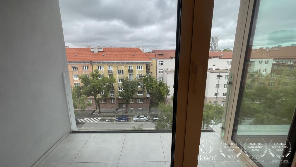BOSEN | Priestranný 2 izb.byt v projekte VAJNORSKA 21, Bratislava centrum, Budyšínska