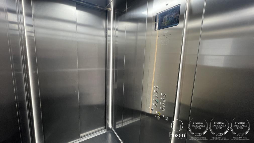 BOSEN | Priestranný 2 izb.byt v projekte VAJNORSKA 21, Bratislava centrum, Budyšínska