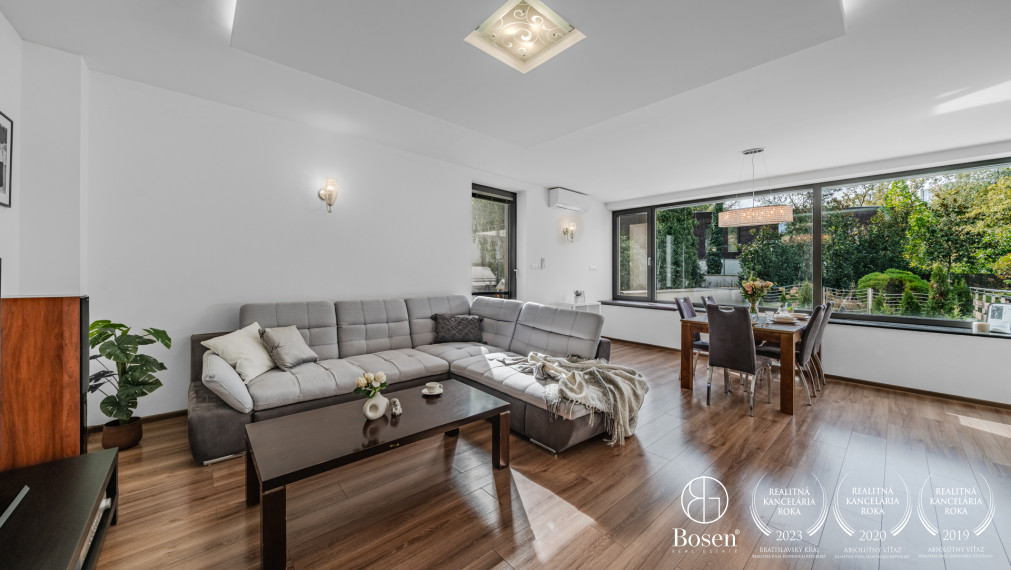 BOSEN | Modern 6-room family house in a beautiful setting with a garage for 3 cars, Plánky, Bratislava, 889m²