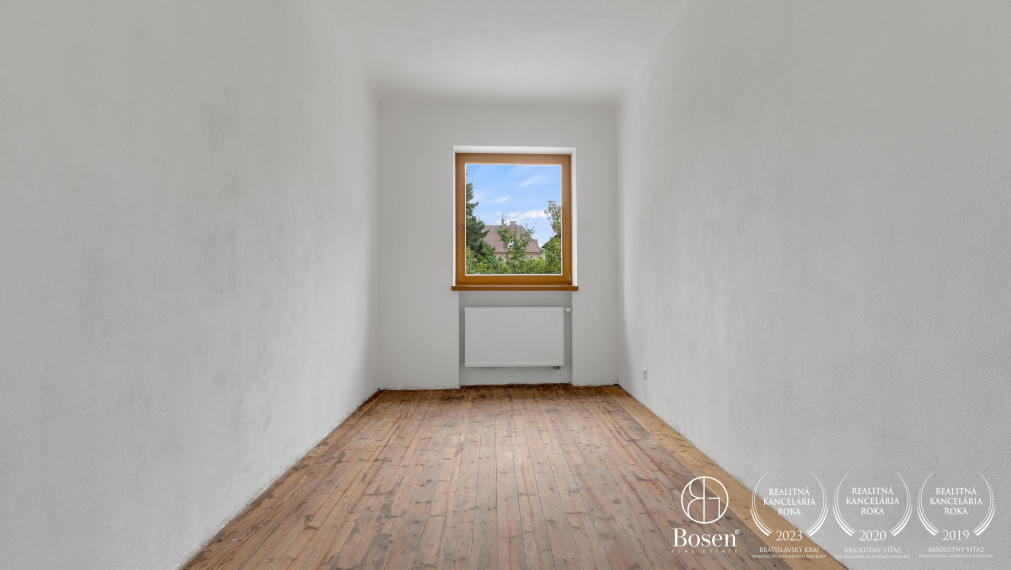 BOSEN | Veľkoplošný 4 izbový byt v obci Dobermannsdorf v Rakúsku, so záhradou a garážou