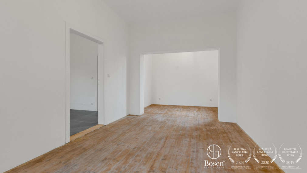 BOSEN | Veľkoplošný 4 izbový byt v obci Dobermannsdorf v Rakúsku, so záhradou a garážou