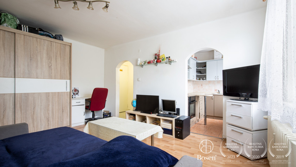 BOSEN | Plne zariadený 1izbový byt na ulici Boriny