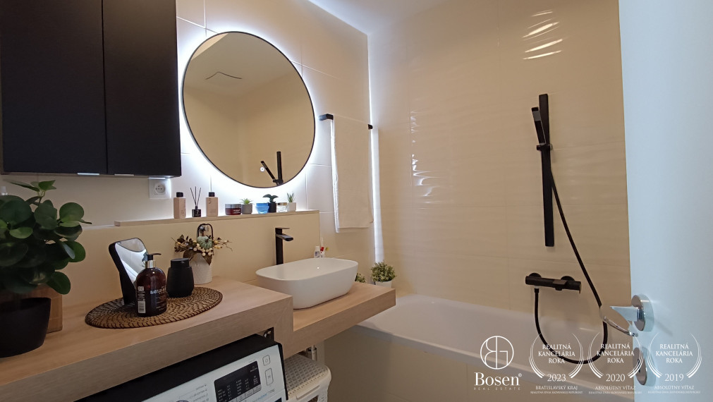 BOSEN | Na predaj 2-izb. byt TRI VODY, MALINOVO