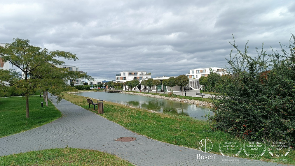 BOSEN | Na predaj 2-izb. byt TRI VODY, MALINOVO