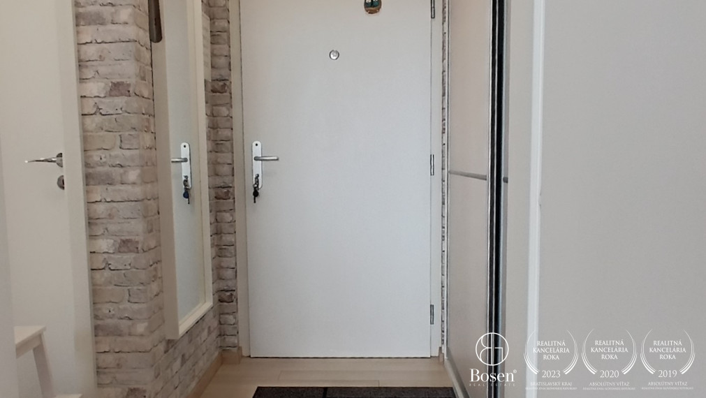 BOSEN | Na predaj 2-izb. byt TRI VODY, MALINOVO