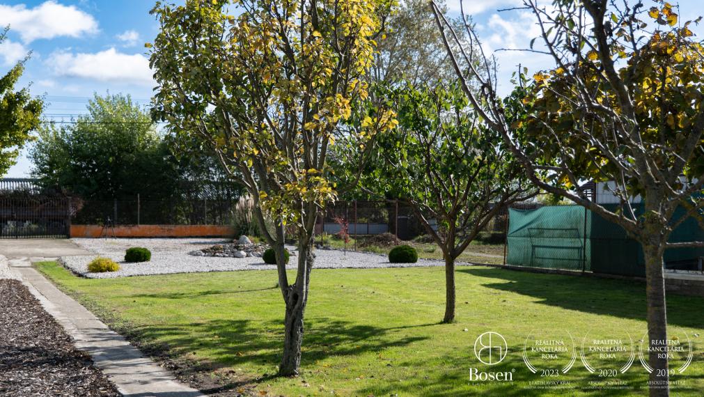 Bosen |  stavebný pozemok v obci Vojka nad Dunajom, okres Dunajská Streda.