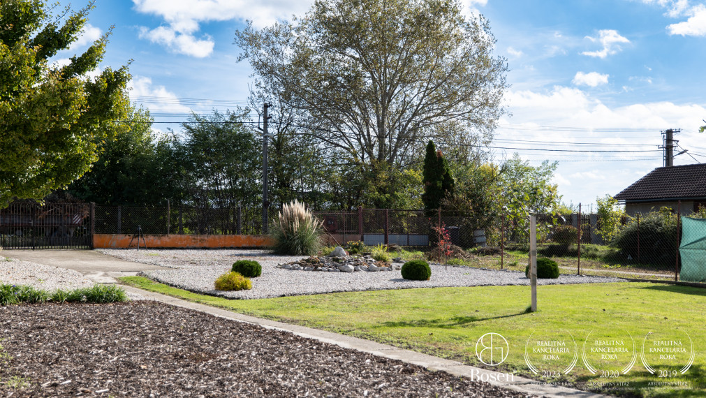 Bosen |  stavebný pozemok v obci Vojka nad Dunajom, okres Dunajská Streda.