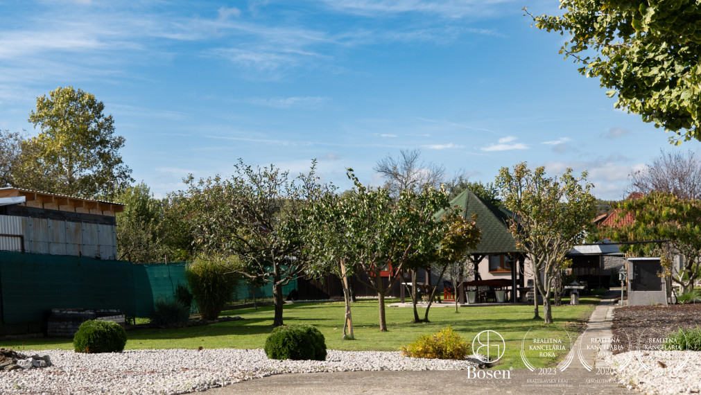 Bosen |  stavebný pozemok v obci Vojka nad Dunajom, okres Dunajská Streda.