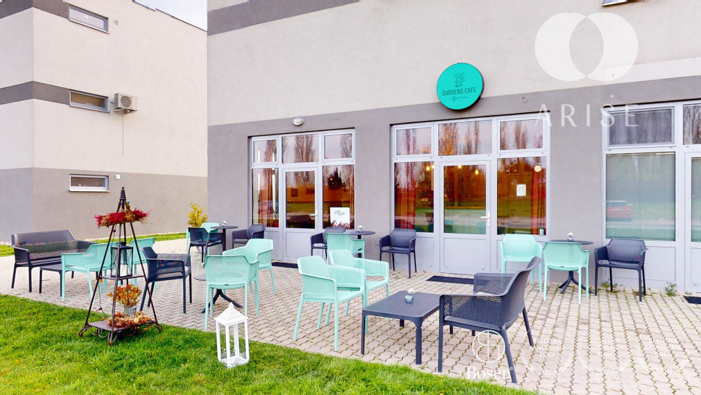 Prenájom útulnej kaviarne GARDENS CAFE v Senec Gardens!