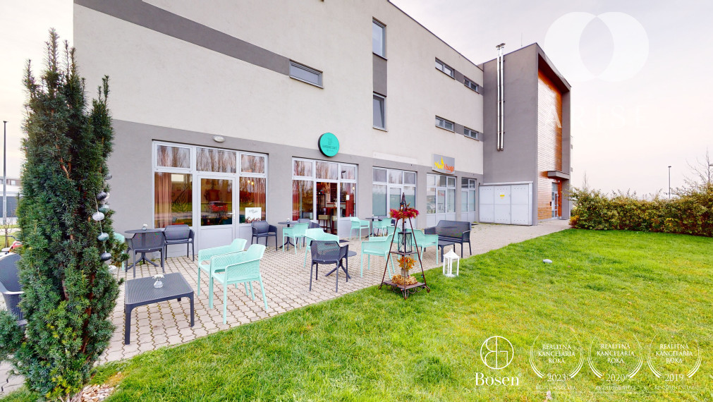 Prenájom útulnej kaviarne GARDENS CAFE v Senec Gardens!