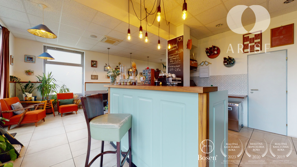 Prenájom útulnej kaviarne GARDENS CAFE v Senec Gardens!