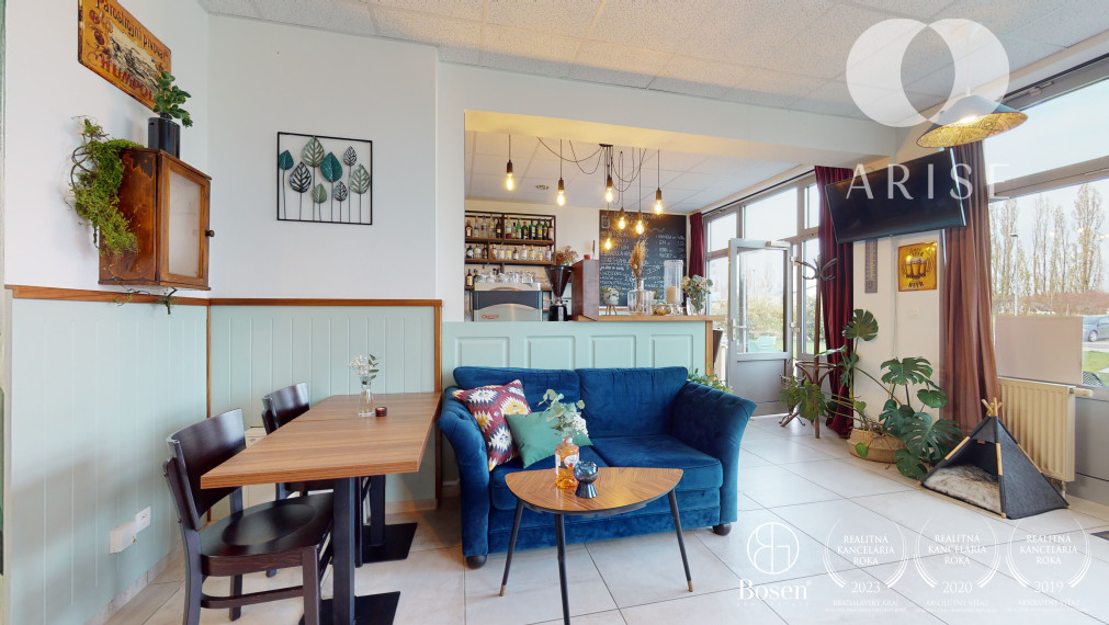 Prenájom útulnej kaviarne GARDENS CAFE v Senec Gardens!