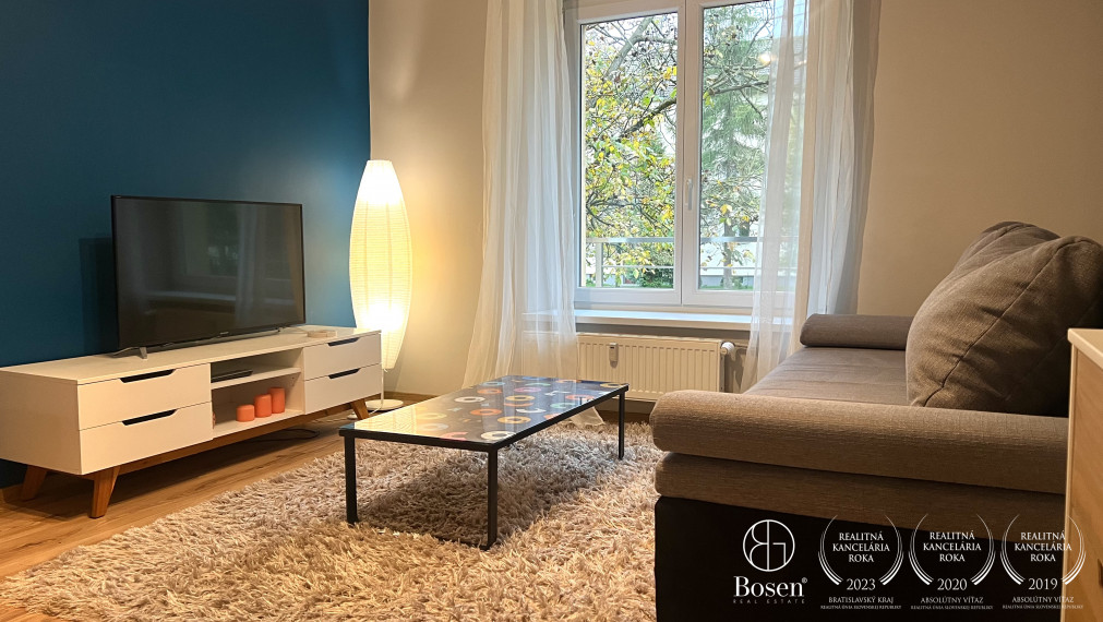BOSEN | Na prenájom slnečný 2 izbový byt | Trenčín - Sihoť