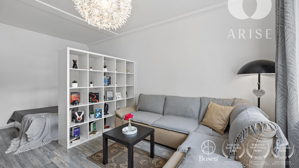 REZERVOVANÝ 1 izbový byt v Ružinove- Ostredky