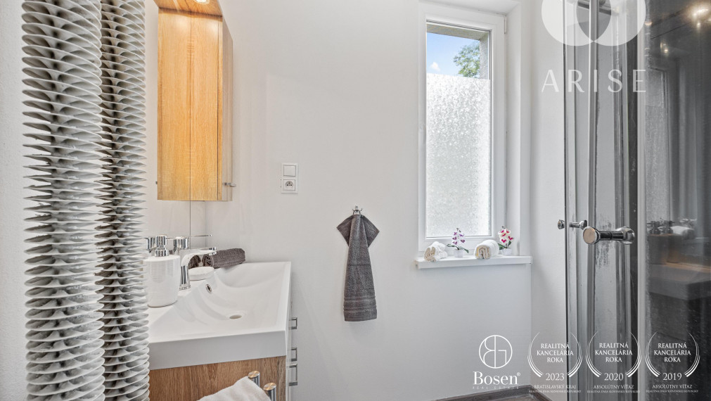 REZERVOVANÝ 1 izbový byt v Ružinove- Ostredky