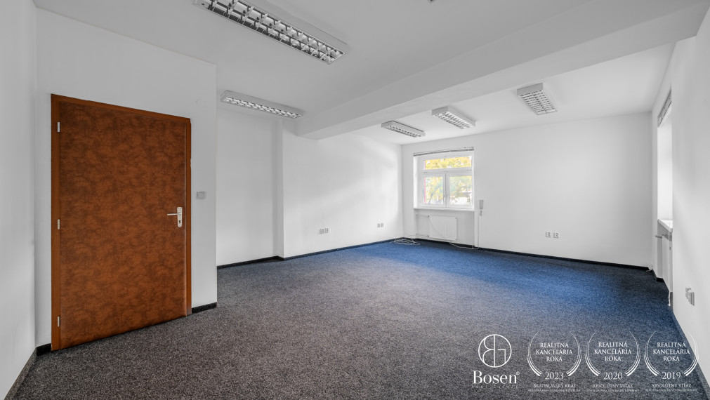 BOSEN| Na predaj administratívny objekt nebytových priestorov, Záhradnícka ul., Nivy