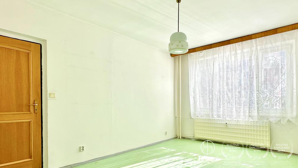 BOSEN | Priestranný 3 izbový byt pri parku, Fiľakovo, 75m2