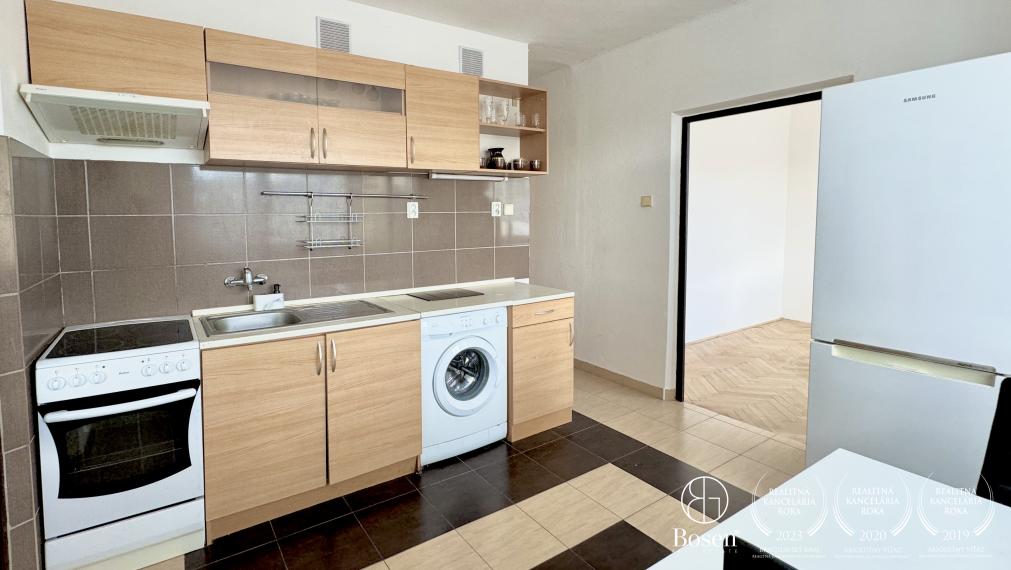 BOSEN | Na predaj priestranný 3-izbový byt Soblahovská - Trenčín, 76 m²