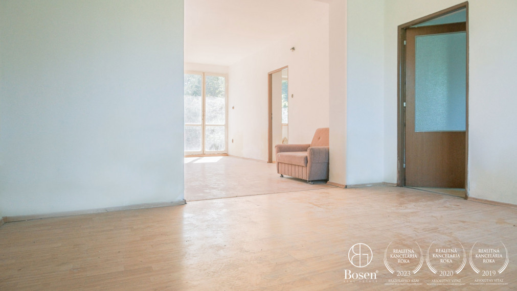 BOSEN | RD so 14á pozemkom v tichej oblasti Malá Dolina