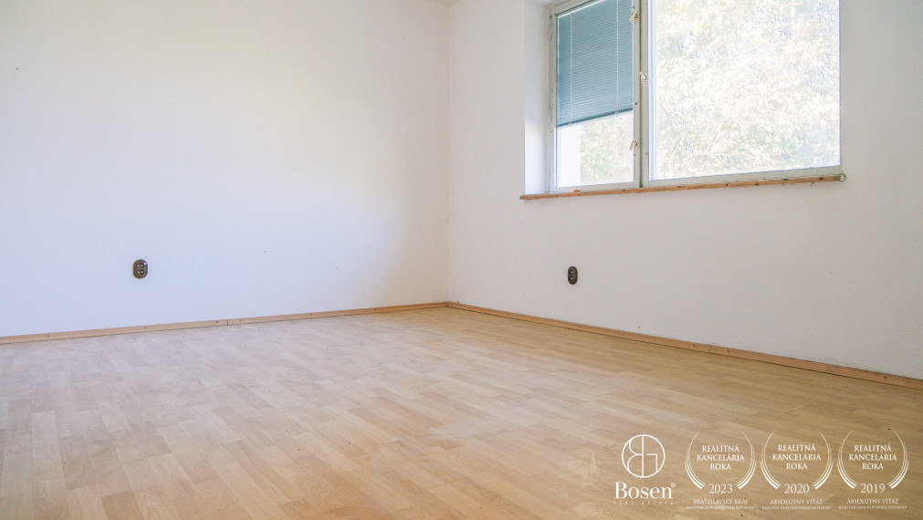 BOSEN | RD so 14á pozemkom v tichej oblasti Malá Dolina