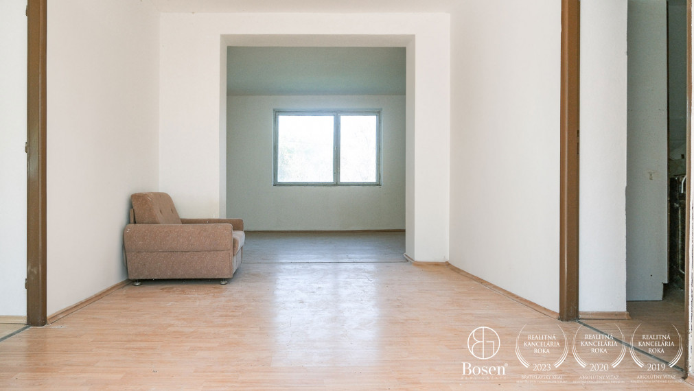 BOSEN | RD so 14á pozemkom v tichej oblasti Malá Dolina