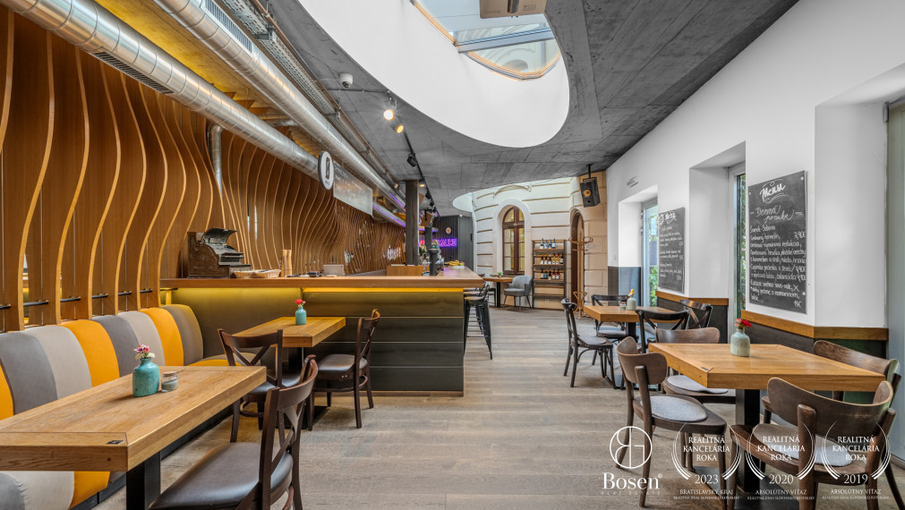 BOSEN | Na predaj historická budova Rotunda Spiegelsaal s reštauráciou, Kalinčiakova-Trnava