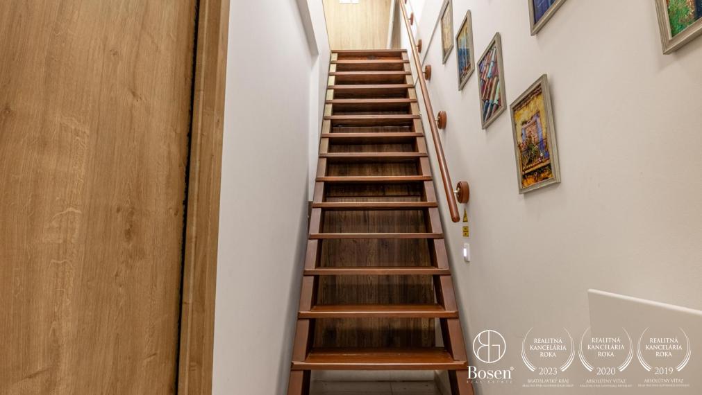 BOSEN | Nadštandardný rodinný dom s viacerými možnosťami využitia