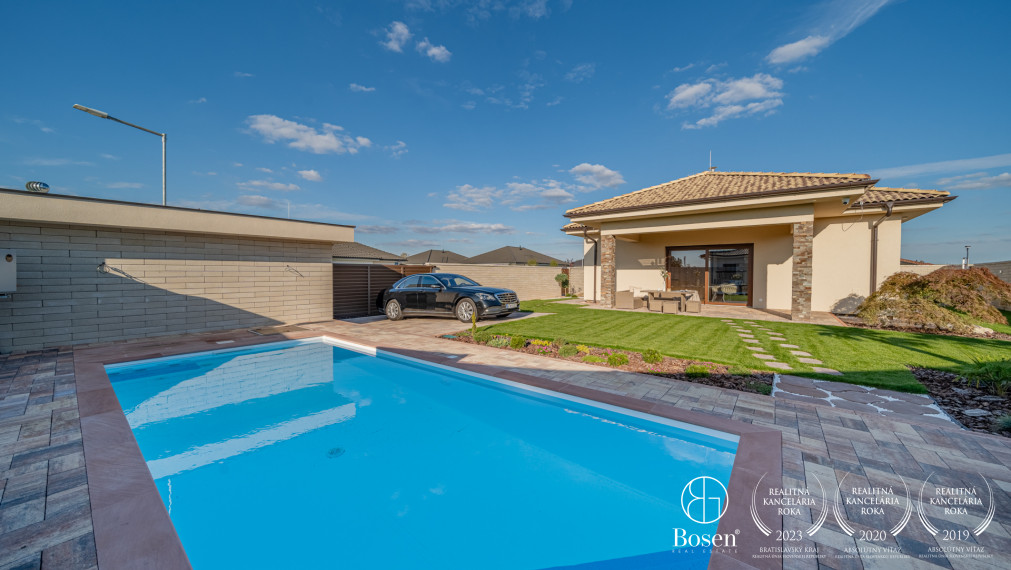 REZERVOVANÉ BOSEN | Nadštandardný RD s vlastným wellnes v lokalite Senec