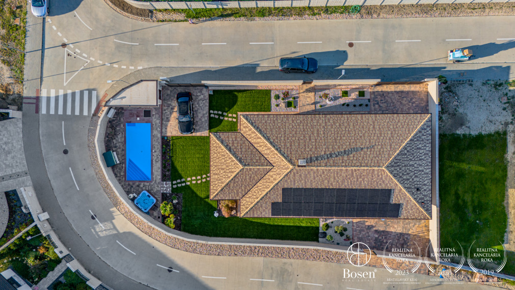 REZERVOVANÉ BOSEN | Nadštandardný RD s vlastným wellnes v lokalite Senec