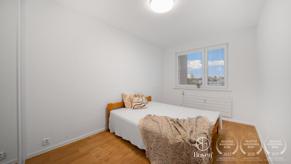 BOSEN | Predaj kompletne prerobený 3 izbový byt, 60,30 m2, Bratislava – m.č. Dúbravka