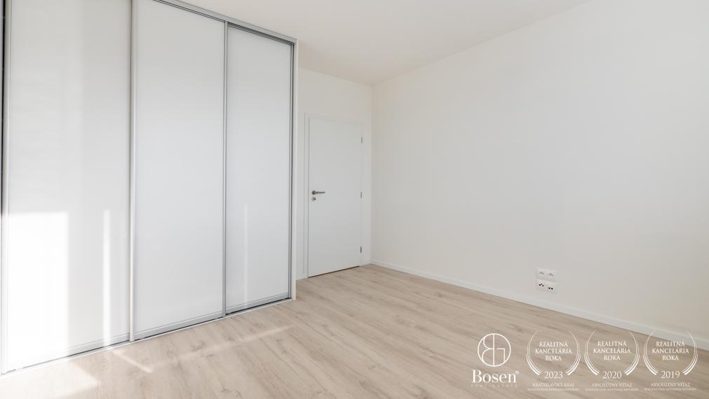 BOSEN I Prenájom svetlého čiastočne zariadeného 3i bytu, Ovocné sady, Ružinov, 70 m2