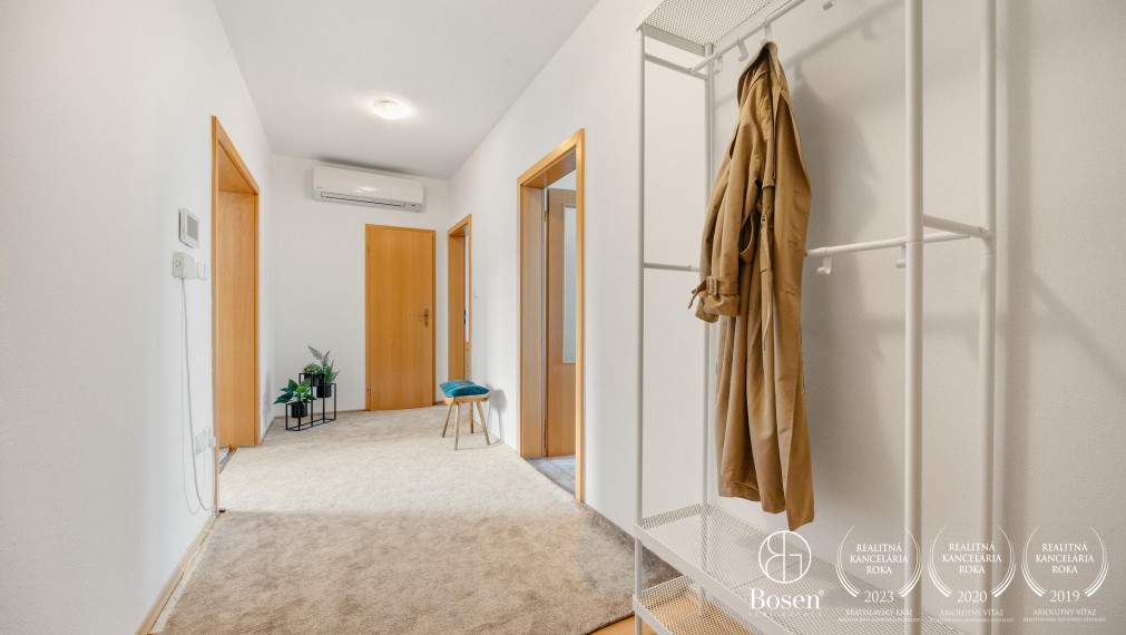 PREDANÉ - BOSEN | Slnečný 3 izbový byt 90 m2 s 2x parkovaním, Chorvátsky Grob