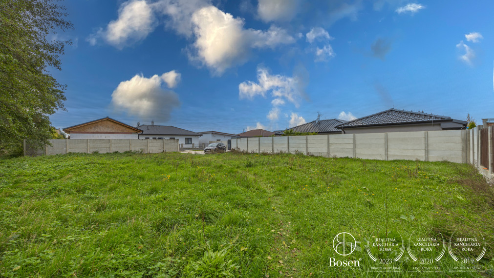 REZERVOVANÉ: Pozemok určený na výstavbu RD, Lipová ul. Láb