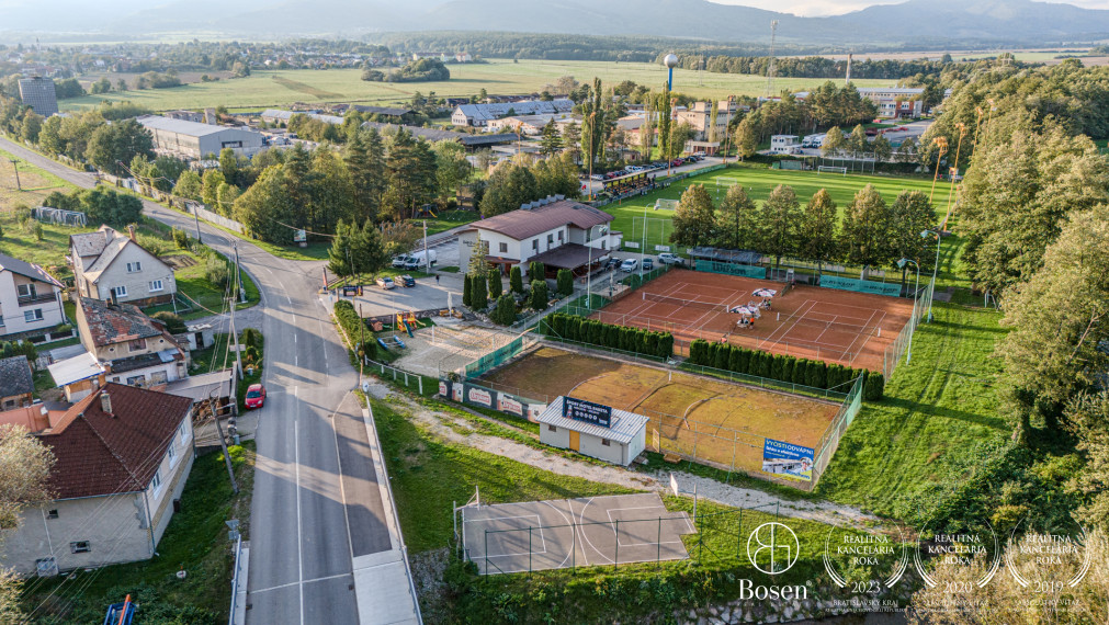 BOSEN | Zabehnutéhý penzión s reštauráciou a tenisovými kurtami, Nedožery-Brezany, 9.729 m2