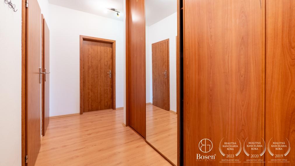 BOSEN | PRENÁJOM 2 izbový petfriendly byt s lodžiou, v pokojnej časti Ružinova