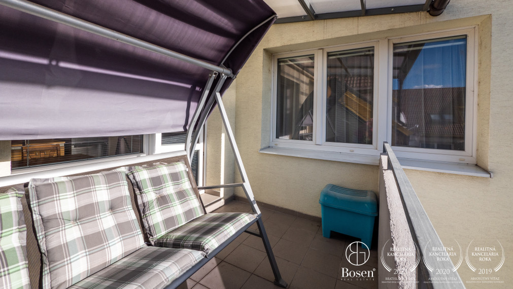 BOSEN | Priestranný 4 izbový byt v centre mesta Malacky, Malé námestie