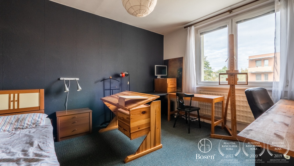 BOSEN | Priestranný 4 izbový byt v centre mesta Malacky, Malé námestie