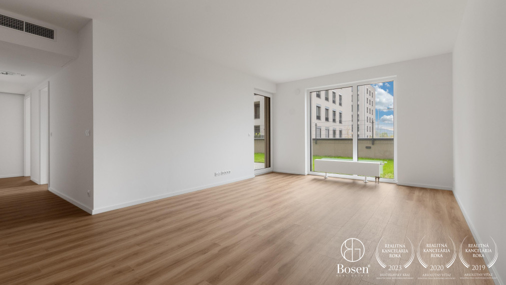 PREDANÉ: BOSEN | 4kk byt s predzáhradkou v novostavbe Bory Bývanie