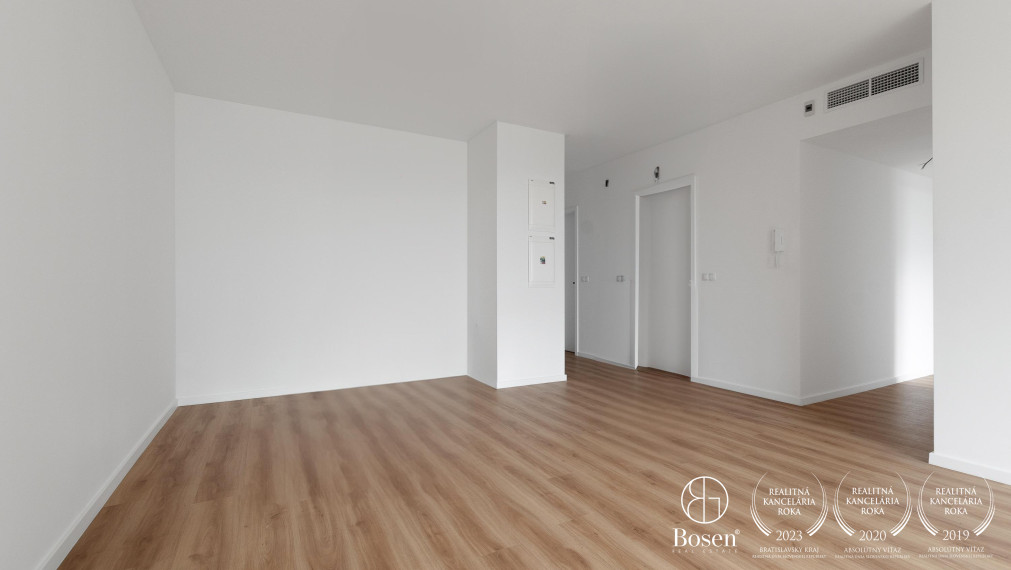 PREDANÉ: BOSEN | 4kk byt s predzáhradkou v novostavbe Bory Bývanie