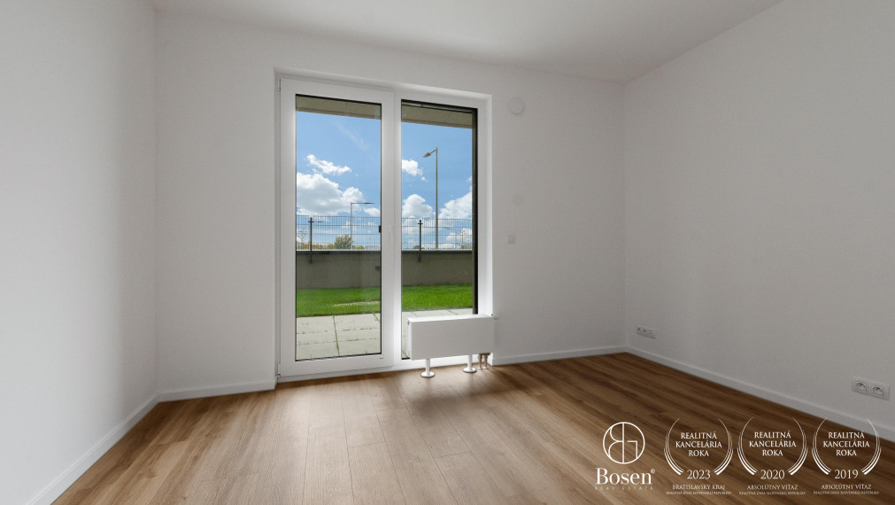 PREDANÉ: BOSEN | 4kk byt s predzáhradkou v novostavbe Bory Bývanie