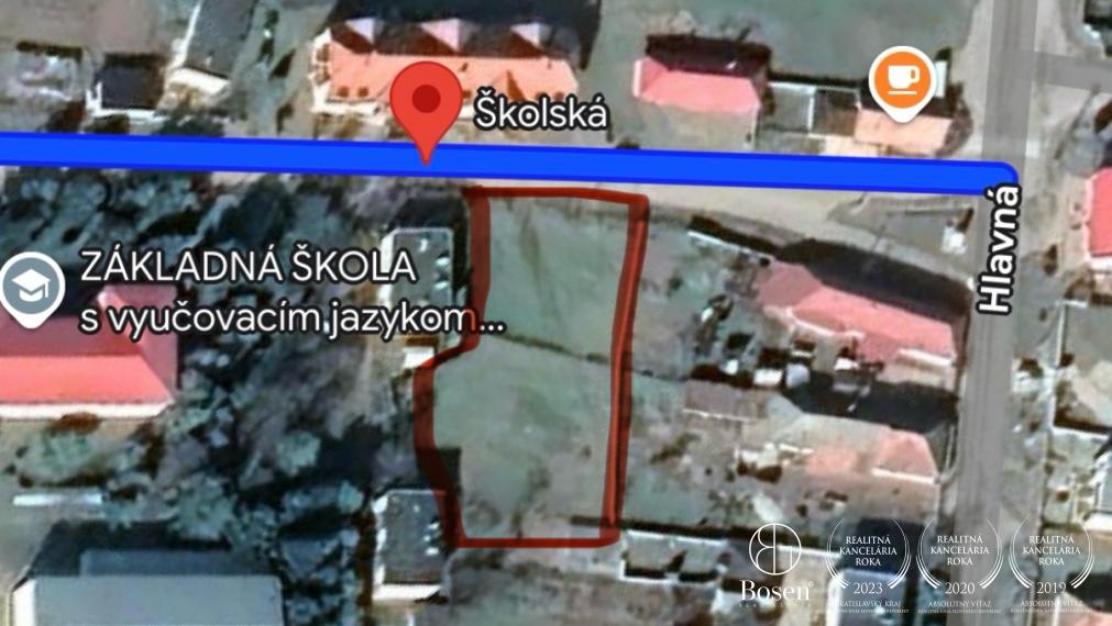 BOSEN | Pozemok situovaný v centre obce, Školská ulica, 1524 m2