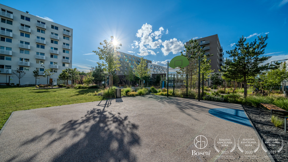 BOSEN | PRENAJATÉ 2 izbový priestranný zariadený byt na prenájom, Ovocné sady, Bratislava