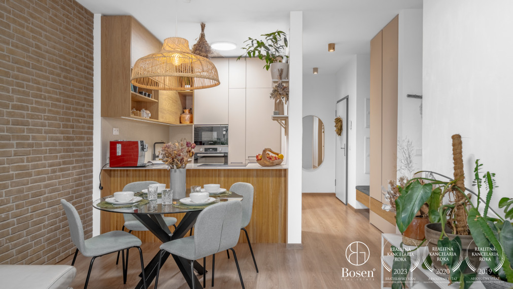 BOSEN | Zariadený 3 izbový byt s terasou v novostavbe Slnečnice - Viladomy, 76,54 m2