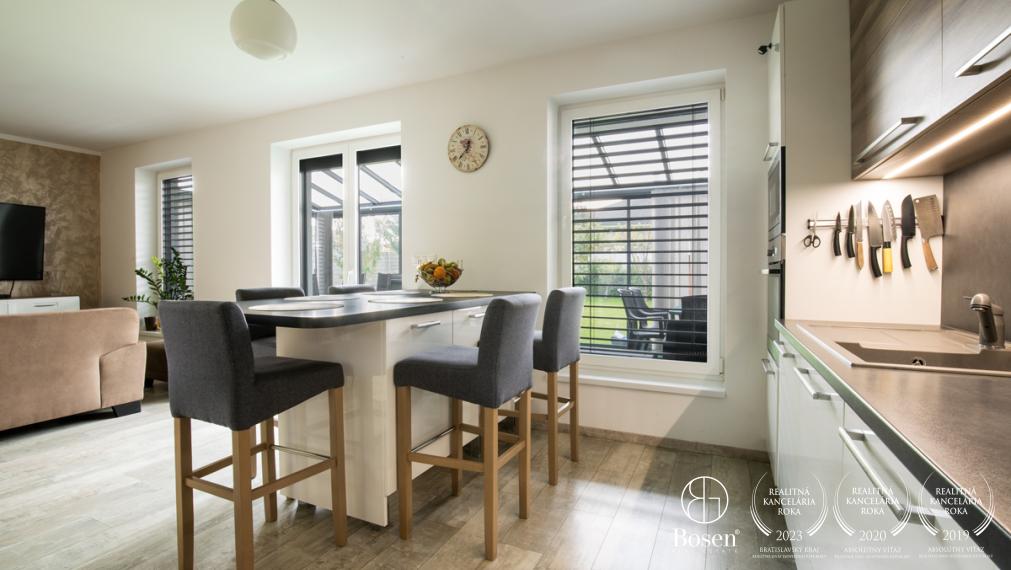 BOSEN | Nadštandardný 4i RD v meste Dunajská Streda