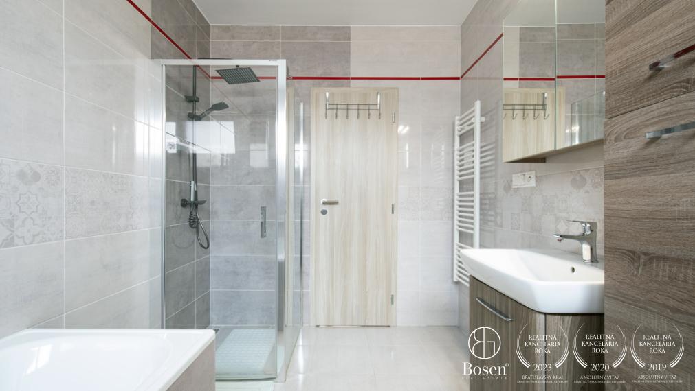 BOSEN | Nadštandardný 4i RD v meste Dunajská Streda