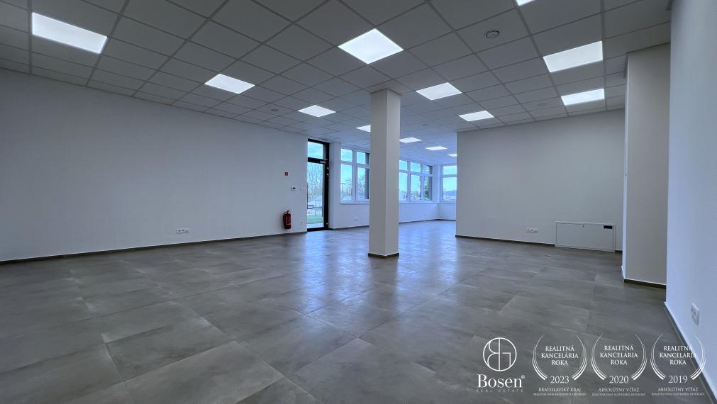 BOSEN | Prenájom obchodný priestor 99 m2 Pred poľom-Trenčín