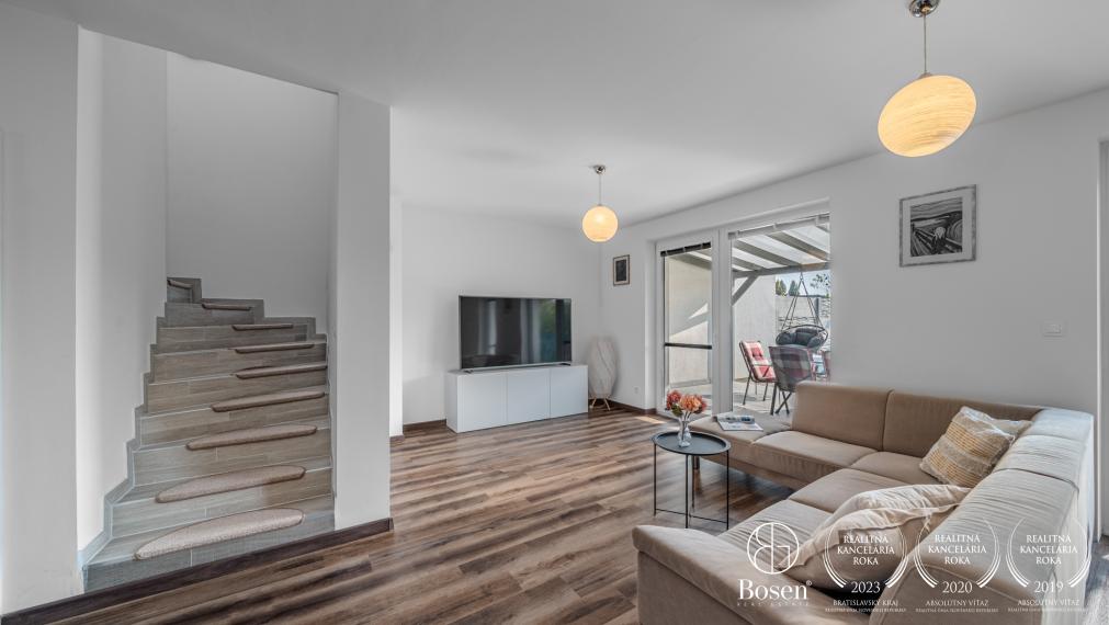 PREDANÉ BOSEN | 4 izbový byt v dvojdome, v  Hamuliakovo