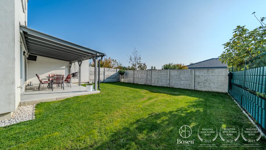 PREDANÉ BOSEN | 4 izbový byt v dvojdome, v  Hamuliakovo