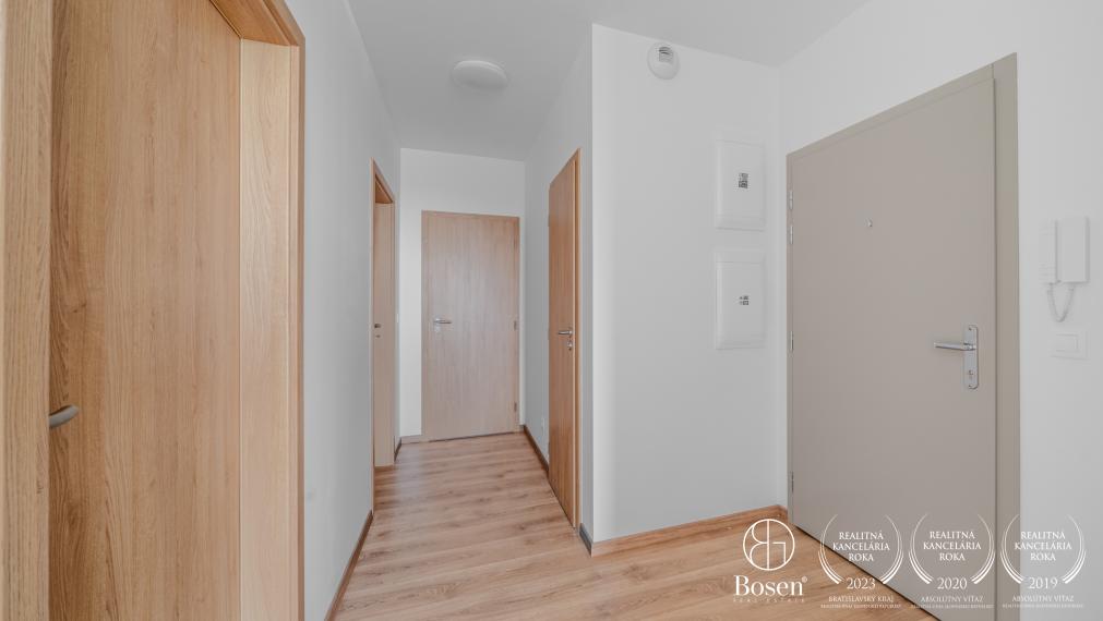 BOSEN | 3 izbový priestranný zariadený byt na prenájom, Bratislava